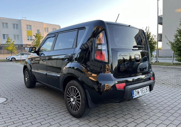 Kia Soul cena 22900 przebieg: 139700, rok produkcji 2009 z Wrocław małe 529